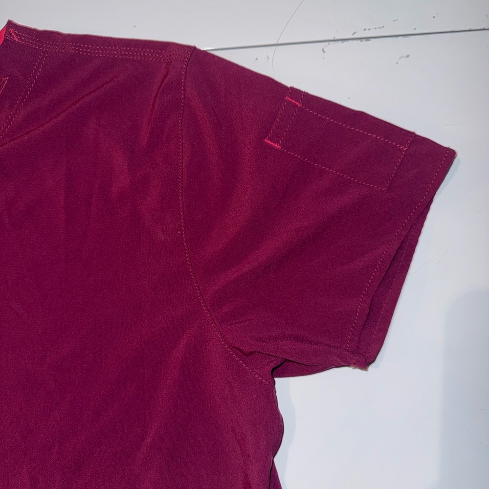 Carhartt Force Women’s Scrub Top Medical Top Purple/Magenta Size XL - Picture 5 of 15